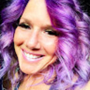 Meet your Posher, Stacy-lee